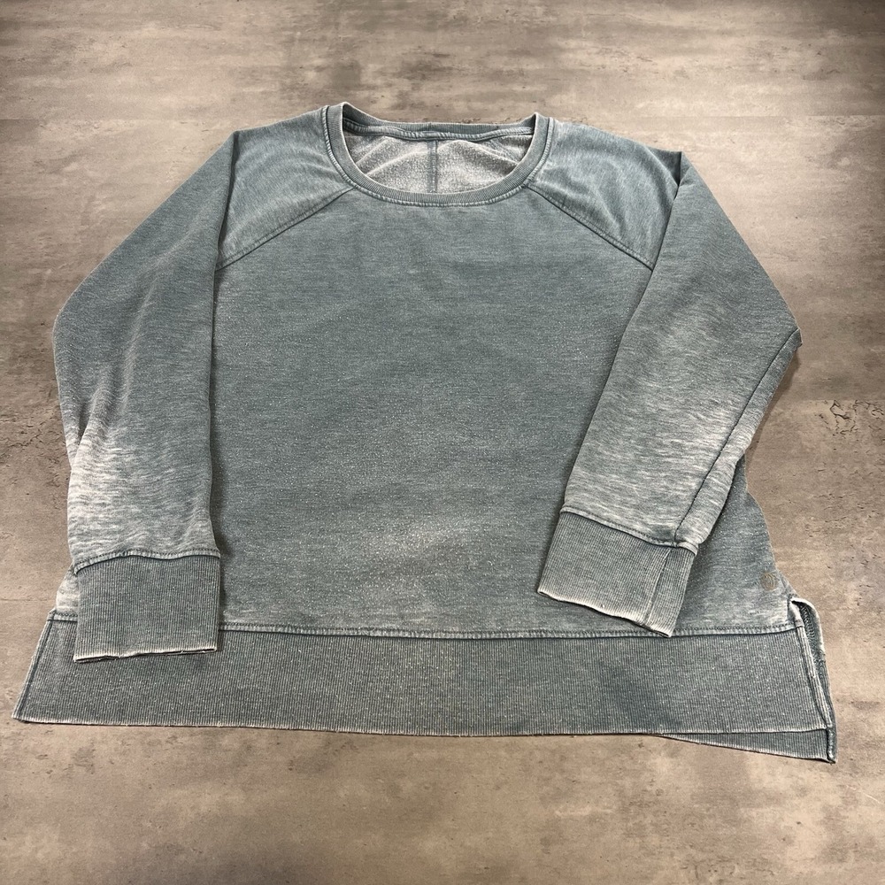 MadeWorn Style Shirt Women M L Blue‎ Faded Long Sleeve Split Hem Lightweight